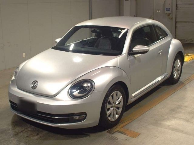 5031 Volkswagen The beetle 16CBZ 2012 г. (TAA Kyushu)